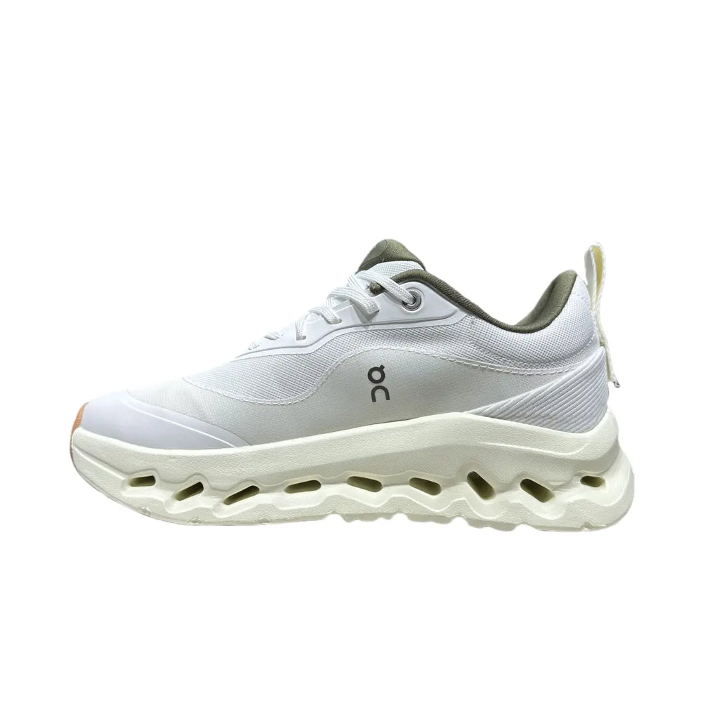 LOEWE x Cloudtilt 2.0 – Ultra-Light Comfort Sneakers for Daily Wear