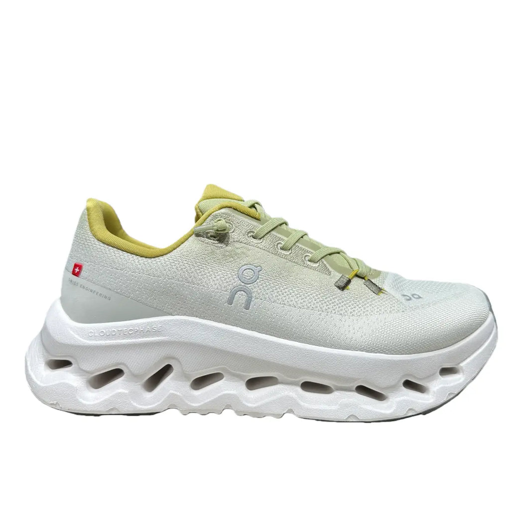 Cloudtilt Yellow/White