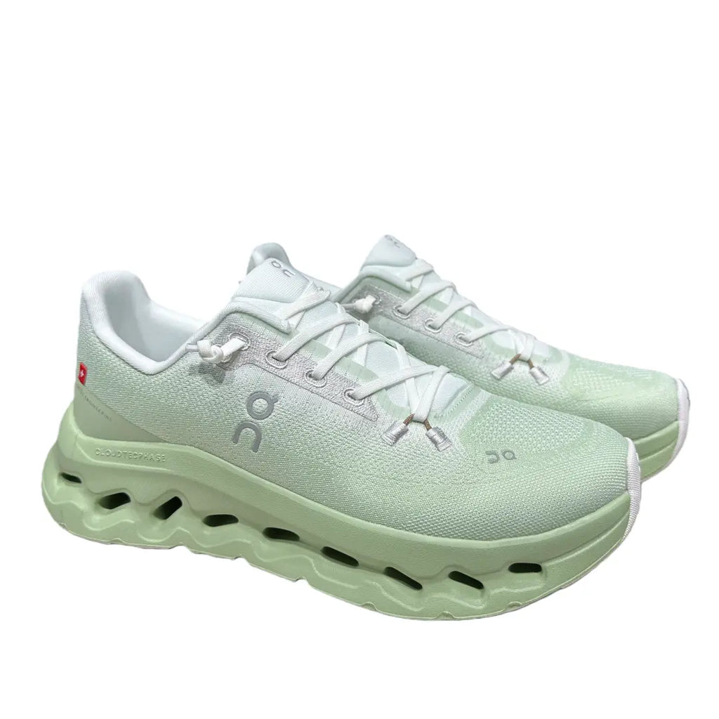Cloudtilt Light Green