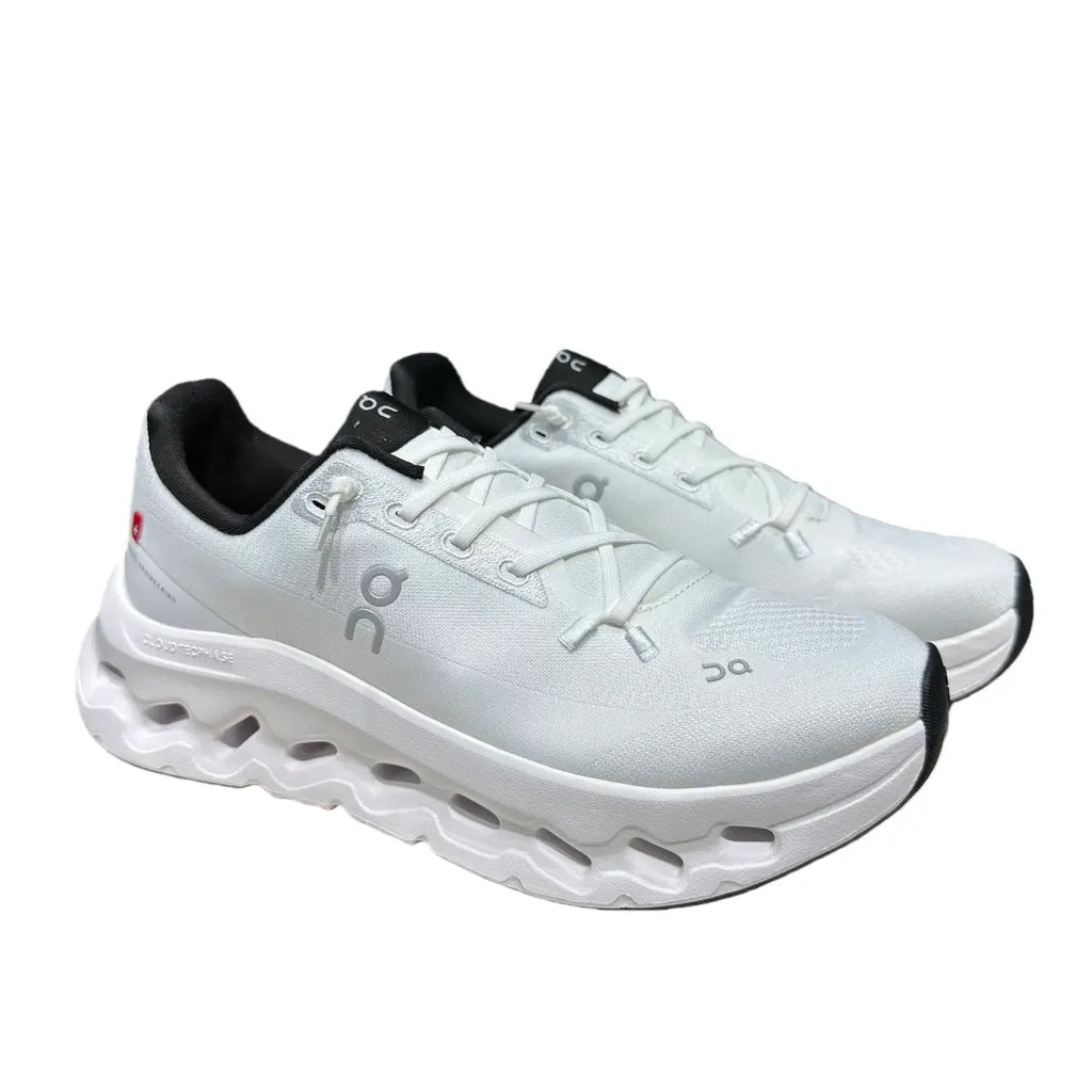 Cloudtilt White Interior/Black