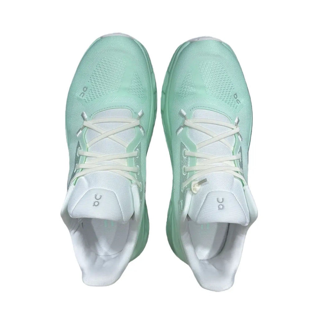 Cloudtilt Mint Green