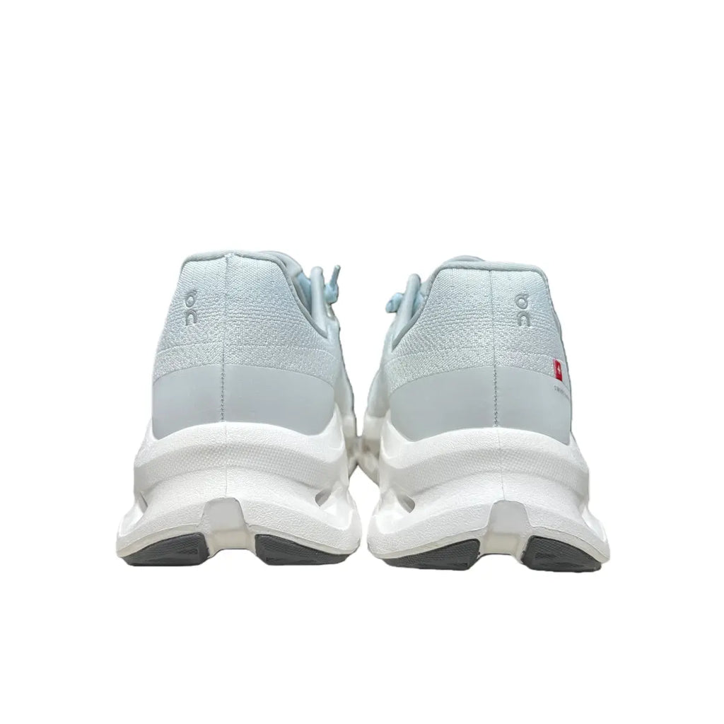 Cloudtilt Ice Blue
