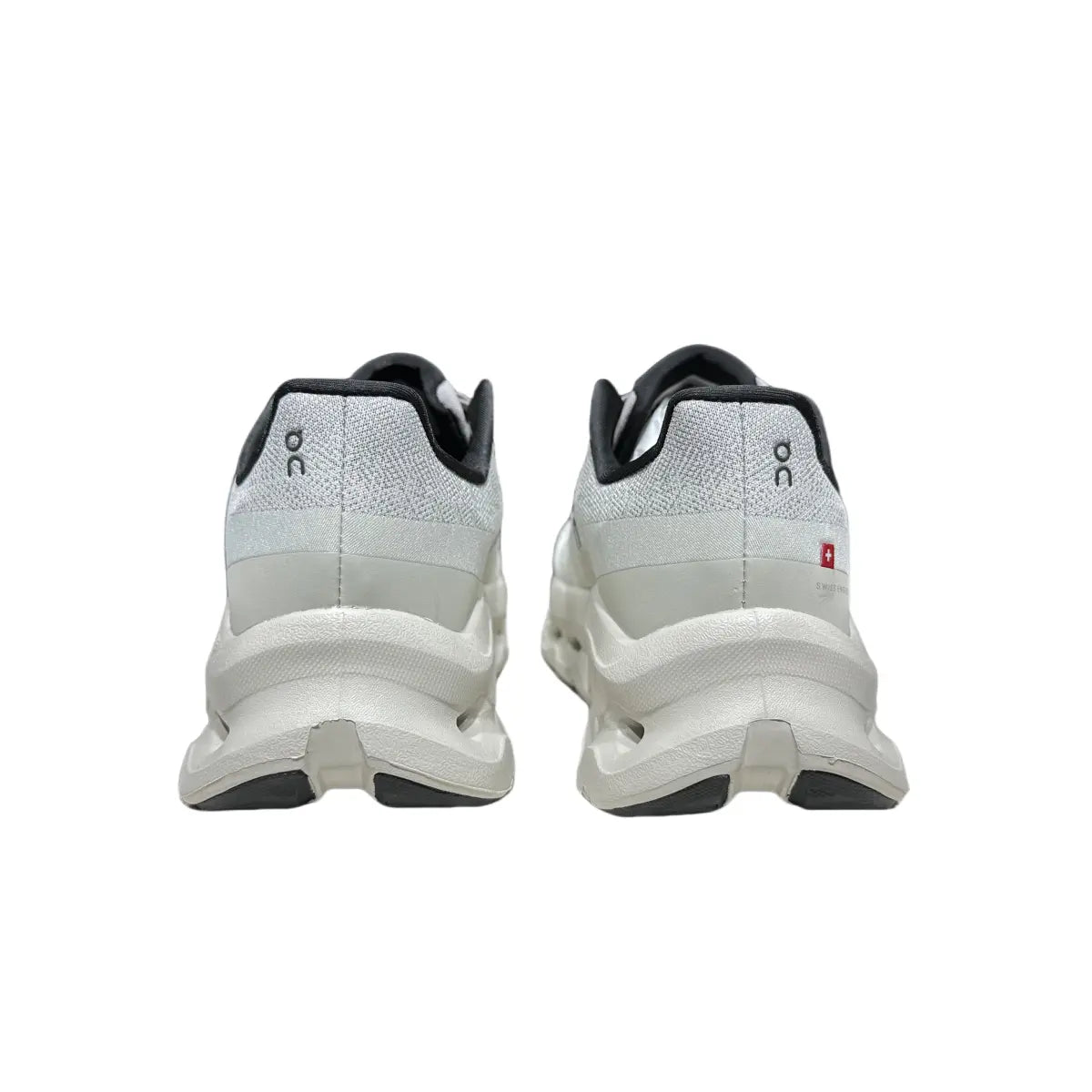 Cloudtilt Light Gray/Black