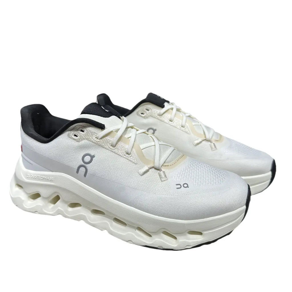 Cloudtilt Beige White