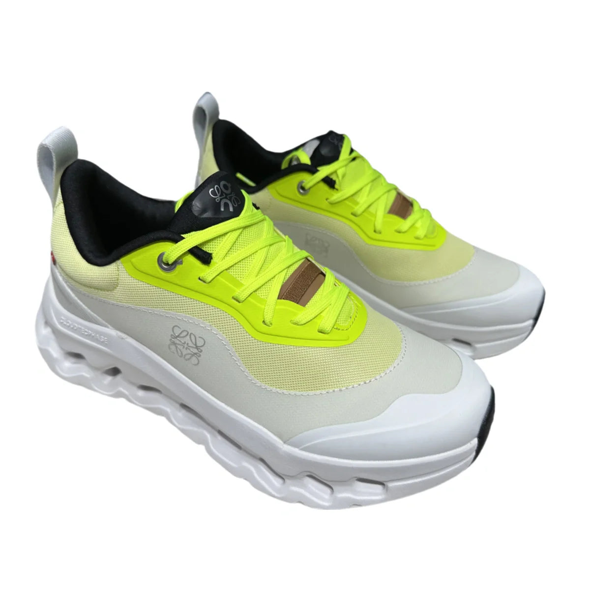 LOEWE x Cloudtilt 2.0 – Ultra-Light Comfort Sneakers for Daily Wear