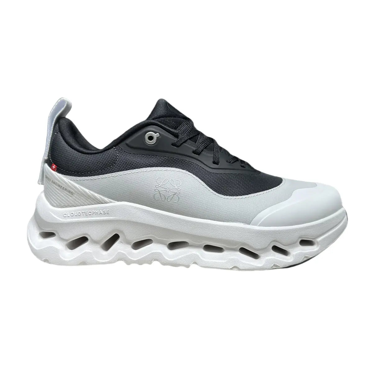 LOEWE x Cloudtilt 2.0 – Ultra-Light Comfort Sneakers for Daily Wear