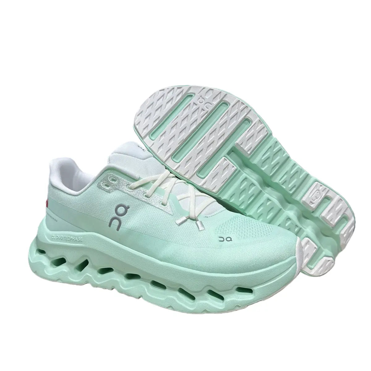 Cloudtilt Mint Green